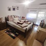 Era Apartment Harkan