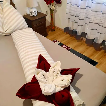 Apartment Era *