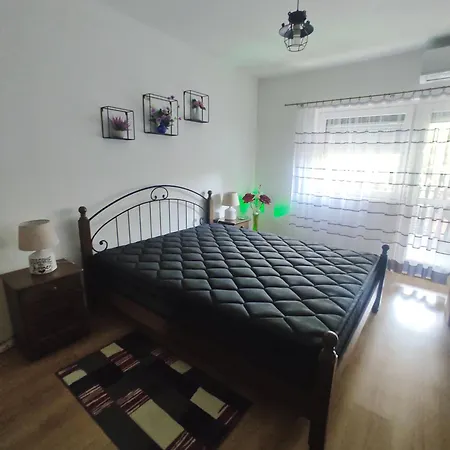 Era Apartmanhaz 