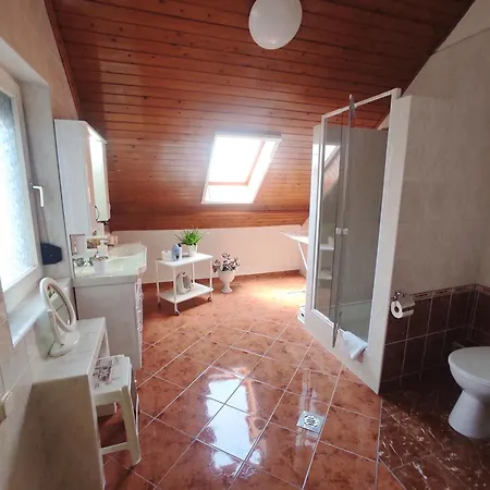 Apartamento Era Apartmanhaz 